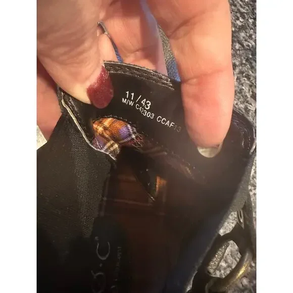 b.o.c. By Born Solid Black Leather Ankle Boots Sz. 11 - Picture 8 of 8